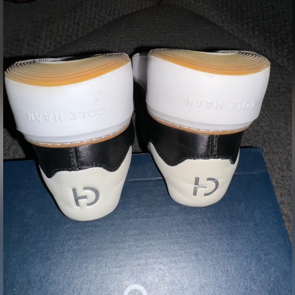 Cole Haan - Picture 4 of 6